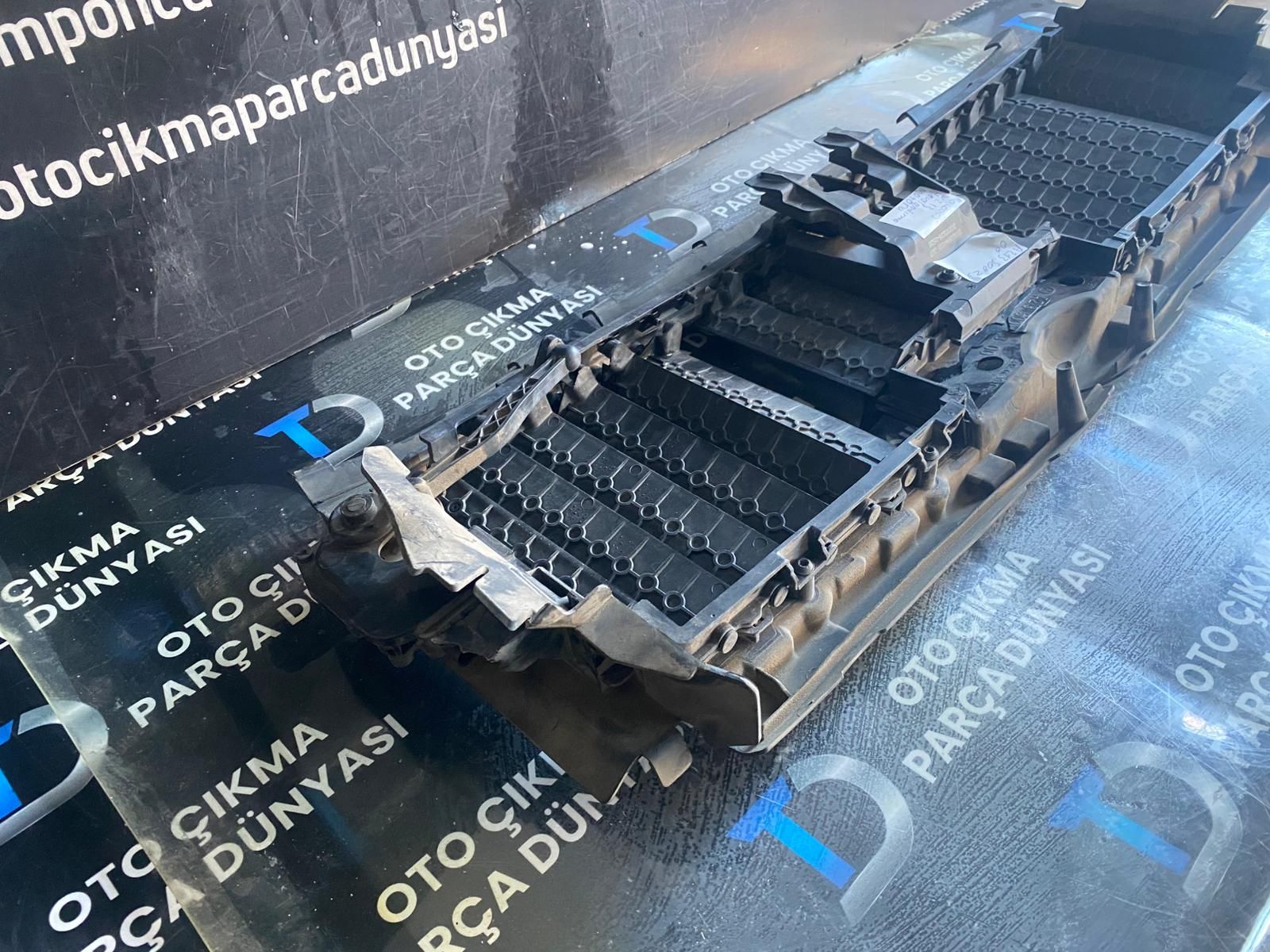 MERCEDES W213 HAVALANDIRMA MOTORU [2013-2017]